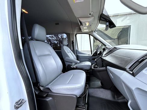 Used 2018 Ford Transit 350 XL RWD image 15