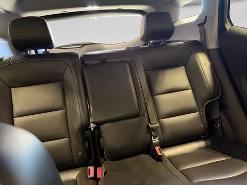 Used 2024 GMC Terrain AT4 w/ Infotainment Package II AWD/4WD image 28