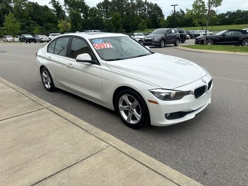 Used 2013 BMW 328i Sedan RWD image 6