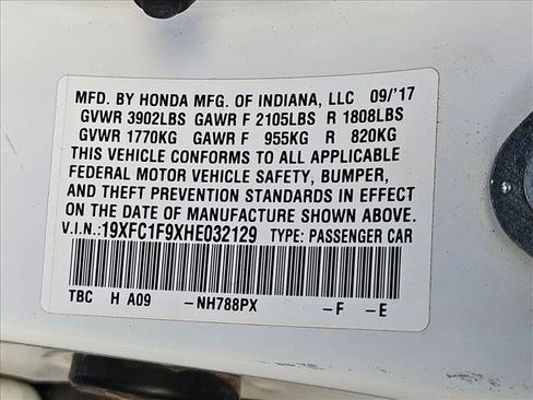 Used 2017 Honda Civic Touring image 22