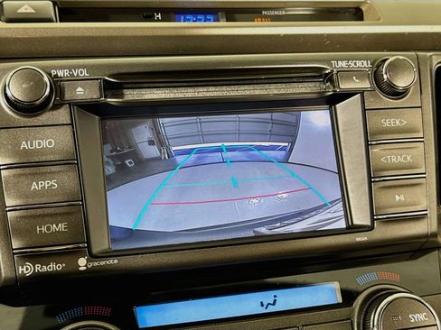 Used 2014 Toyota RAV4 XLE FWD image 37