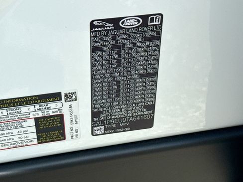 New 2026 Land Rover Range Rover Sport SE AWD/4WD image 43