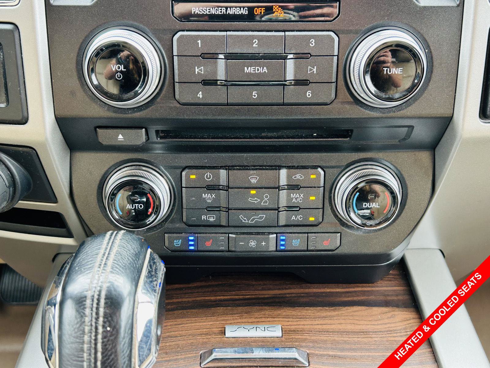 Used 2017 Ford F150 Lariat w/ Equipment Group 502A Luxury AWD/4WD image 6