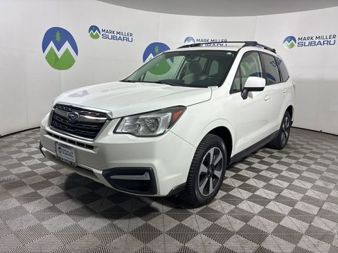 Used 2018 Subaru Forester 2.5i Premium w/ All-Weather Package image 3