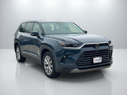 Certified 2024 Toyota Grand Highlander AWD Hybrid image 3