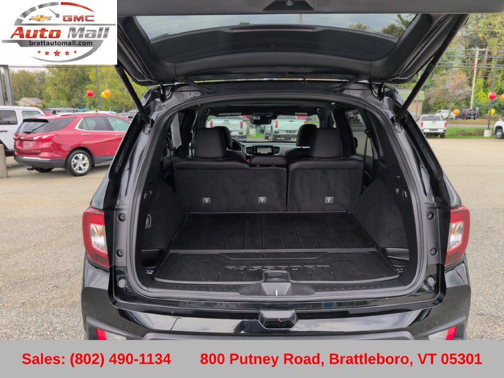 Used 2025 Honda Passport Black Edition image 6