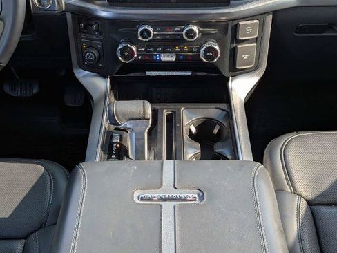 Certified 2025 Ford F150 Platinum w/ Equipment Group 702A High AWD/4WD image 18