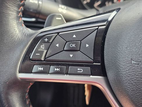 Used 2019 Nissan Altima 2.5 SR w/ SR Premium Package FWD image 19