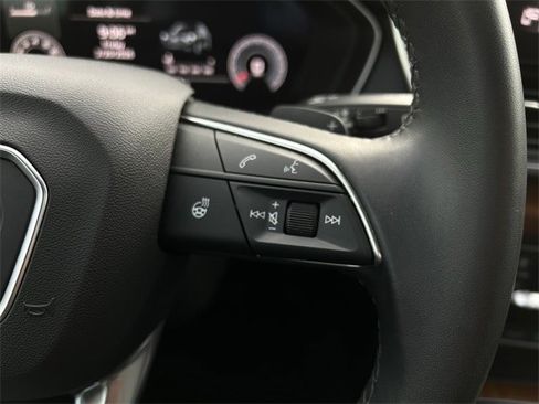 Used 2023 Audi Q5 2.0T Premium Plus w/ Premium Plus Package image 16