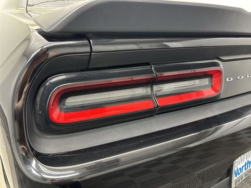 Used 2018 Dodge Challenger SXT Plus RWD image 19