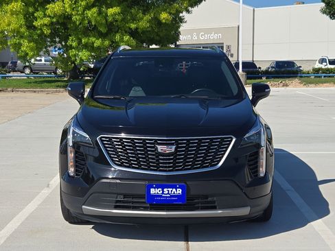 Used 2021 Cadillac XT4 Premium Luxury AWD/4WD image 9