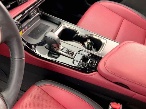 Used 2023 Lexus NX 350h AWD image 17