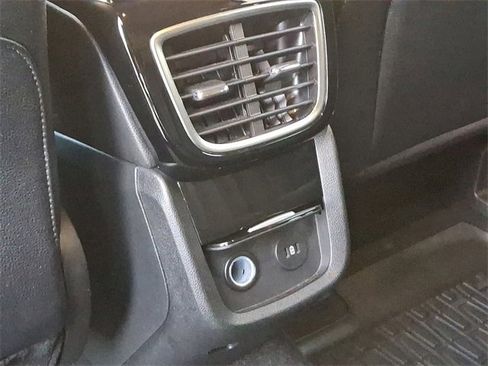 Certified 2023 Lincoln Nautilus AWD w/ Premium Package image 12