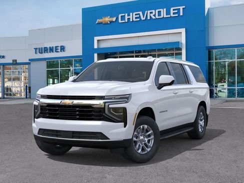 New 2026 Chevrolet Suburban LS AWD/4WD image 6