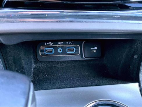 Used 2020 Jeep Grand Cherokee Limited image 16