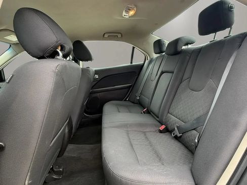 Used 2012 Ford Fusion SE FWD image 9