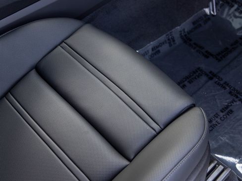 New 2026 Porsche Cayenne Coupe image 51