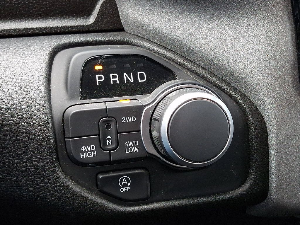 Used 2025 RAM 1500 Tradesman w/ Night Edition AWD/4WD image 14