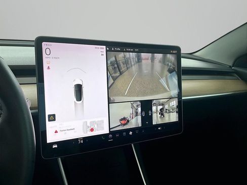 Used 2019 Tesla Model 3 Standard Range Plus RWD image 21