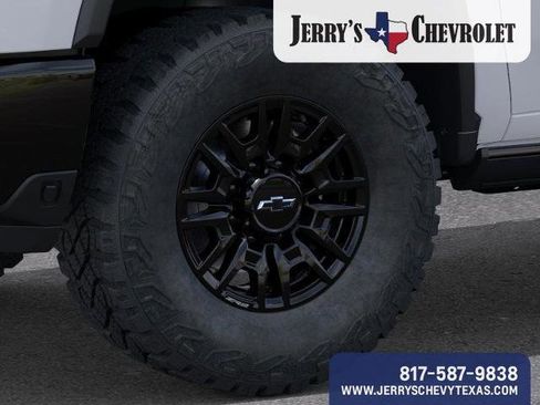 New 2026 Chevrolet Silverado 2500 ZR2 image 11