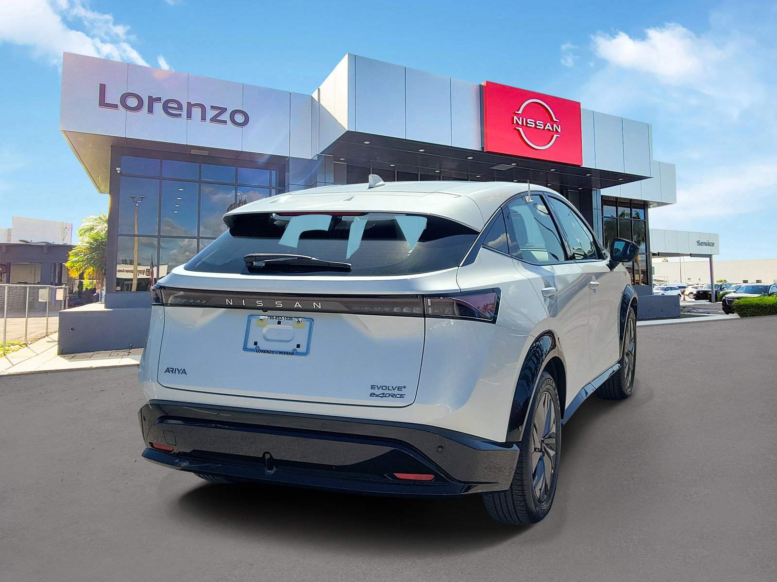 Used 2024 Nissan Ariya AWD image 5
