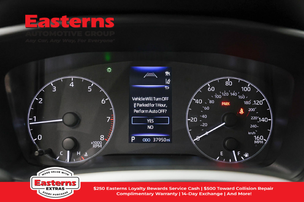 Used 2025 Toyota Corolla Cross LE FWD image 18
