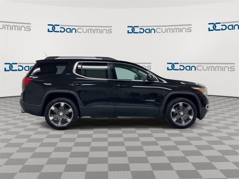 Used 2017 GMC Acadia SLT image 9