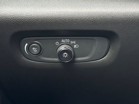Used 2023 Chevrolet Traverse RS w/ LPO, Cargo Package FWD image 34