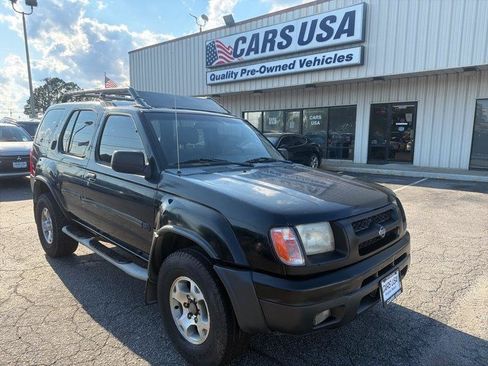 Used 2000 Nissan Xterra XE RWD image 1