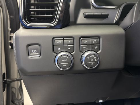 Used 2026 GMC Sierra 1500 AT4X w/ LPO, Black Badging Package image 14