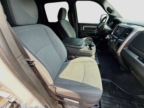 Used 2021 RAM 1500 Warlock AWD/4WD image 30