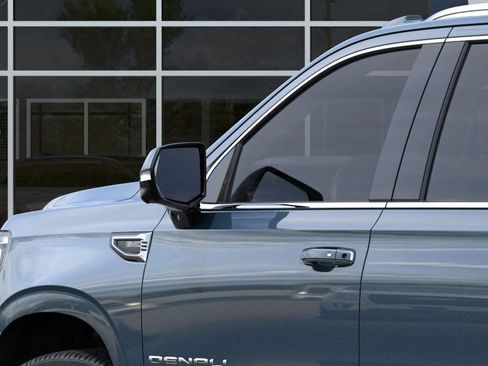 New 2026 GMC Yukon XL Denali AWD/4WD image 12