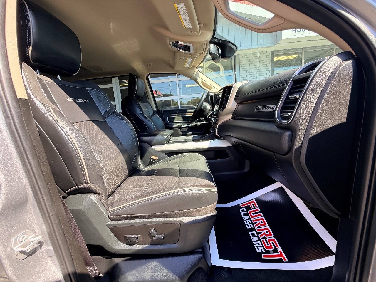 Used 2019 RAM 3500 Laramie AWD/4WD image 38