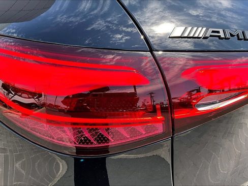 Used 2025 Mercedes-Benz GLC 63 AMG S image 29