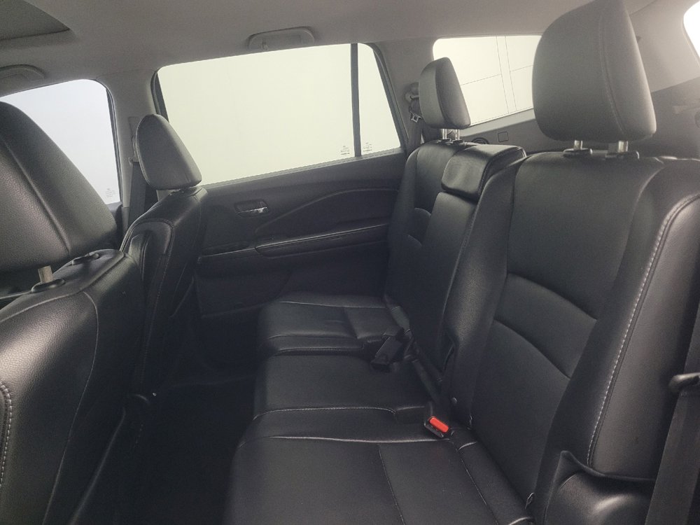 Used 2017 Honda Pilot EX-L image 18