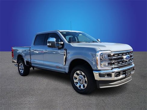New 2026 Ford F250 Lariat w/ Lariat Ultimate Package image 4