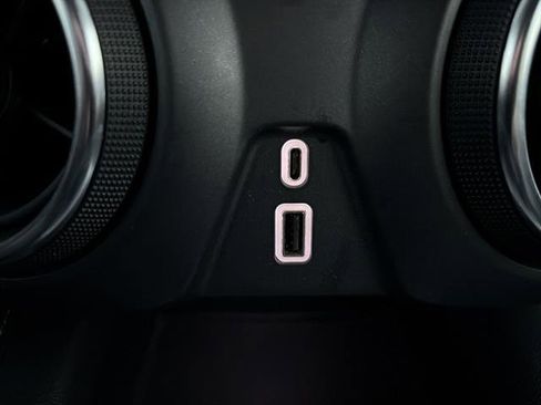 Used 2023 Chevrolet Blazer LT image 23