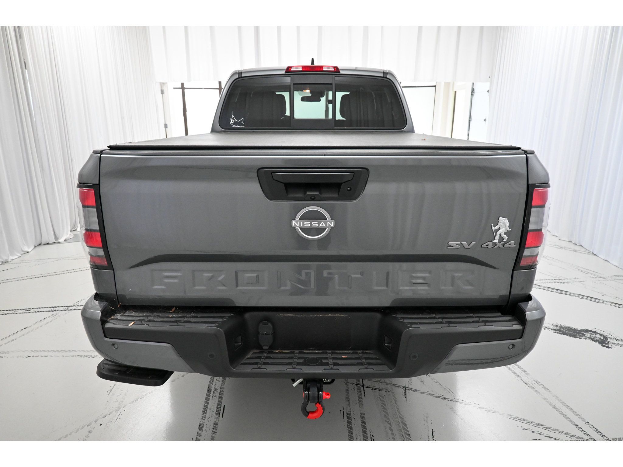 Used 2022 Nissan Frontier SV w/ Technology Package AWD/4WD image 6