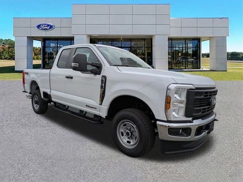 New 2026 Ford F250 XL AWD/4WD image 2