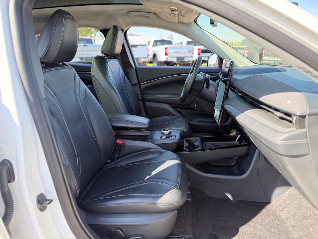 Used 2023 Ford Mustang Mach-E Premium AWD/4WD image 9