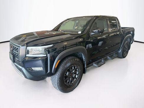 Used 2023 Nissan Frontier PRO-4X w/ Pro-4X Premium Package AWD/4WD image 3