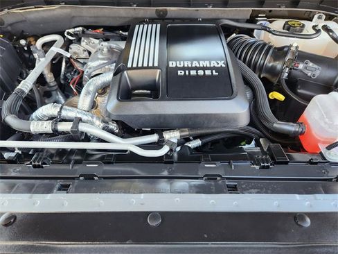 Used 2024 Chevrolet Silverado 1500 High Country w/ Technology Package image 31