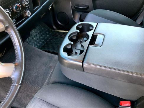 Used 2010 Chevrolet Silverado 1500 LT w/ Power Pack Plus RWD image 16