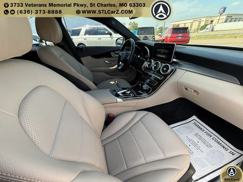 Used 2018 Mercedes-Benz C 300 4MATIC Sedan w/ Multimedia Package image 15