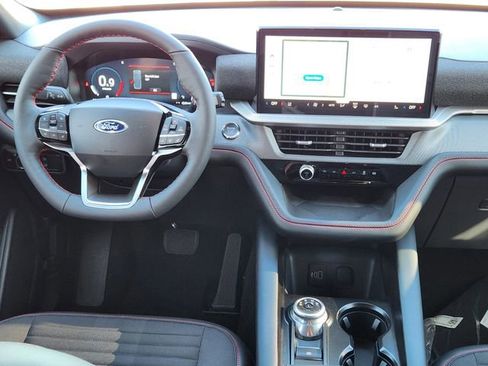 New 2026 Ford Explorer ST-Line w/ ST-Line Street Pack image 27