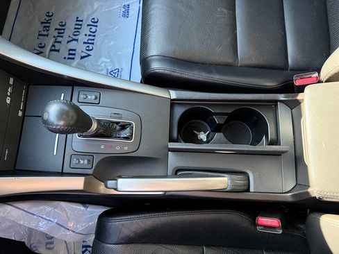 Used 2010 Acura TSX Sedan image 28