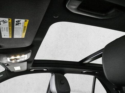 Certified 2025 Mercedes-Benz GLE 450e 4MATIC image 17