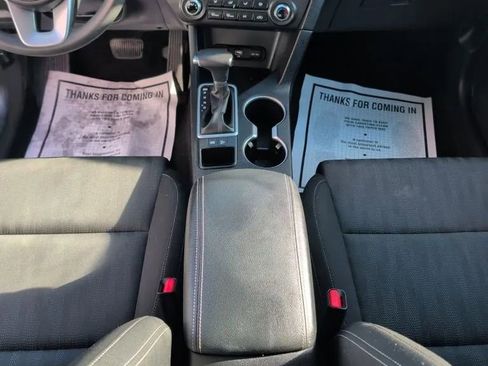 Used 2021 Kia Sportage LX FWD image 16