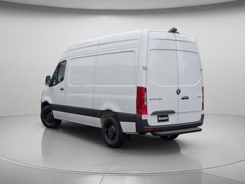 New 2026 Mercedes-Benz Sprinter 2500 image 3