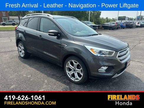 Used 2019 Ford Escape Titanium FWD image 9